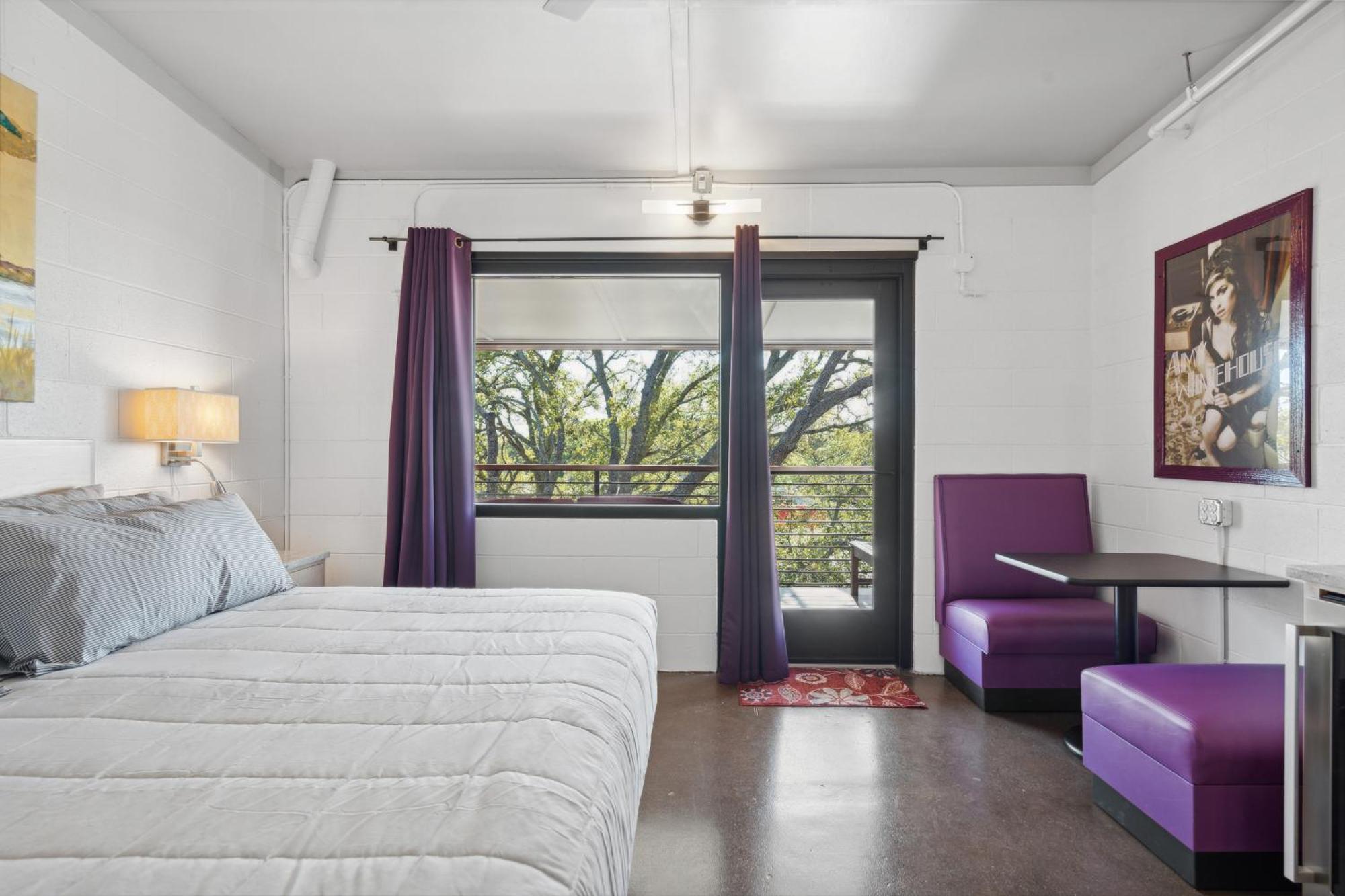 Boutique Vera Hotel In The Heart Of Folly Beach Exterior photo